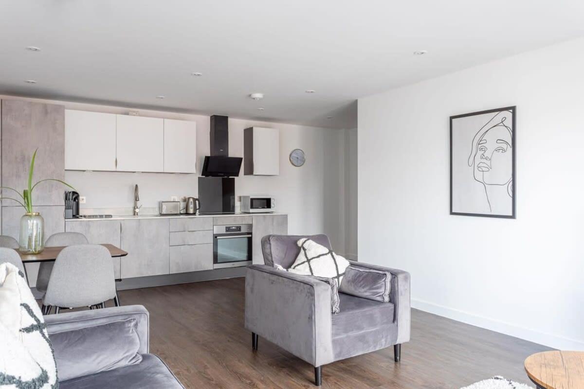 Stay Zeni, Ouse Court York Contemporary 2 Bed Flat Eksteriør bilde